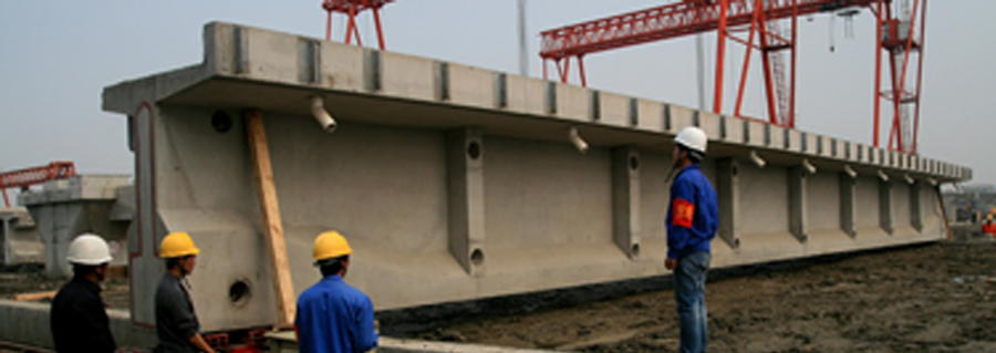 養(yǎng)護完成T梁