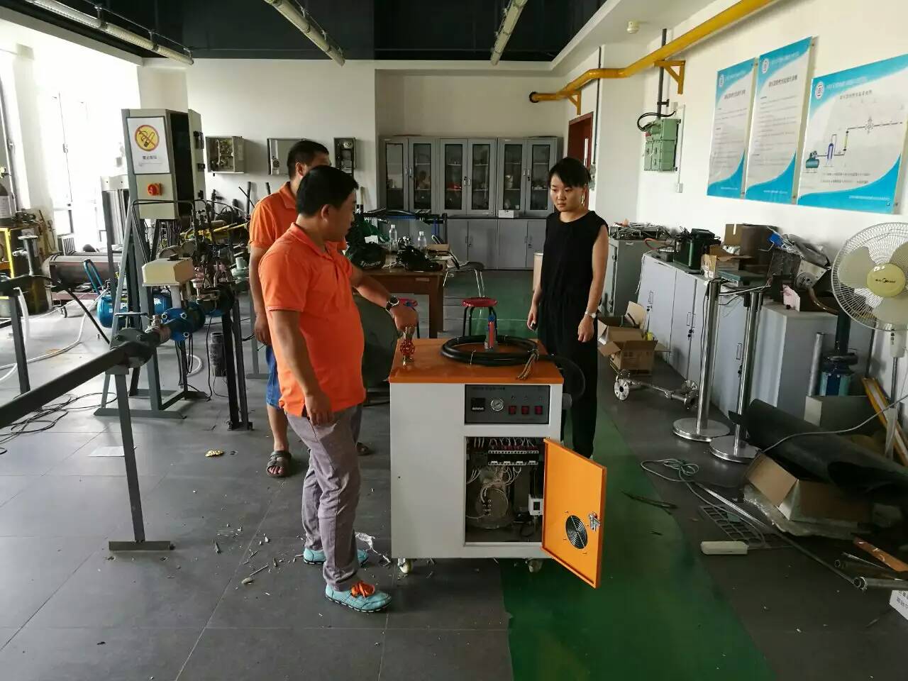 實驗研究蒸汽發(fā)生器 實驗研究蒸汽發(fā)生器