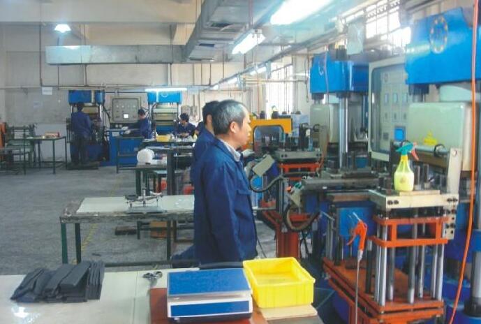 橡膠加工蒸汽發(fā)生器 橡膠加工蒸汽發(fā)生器