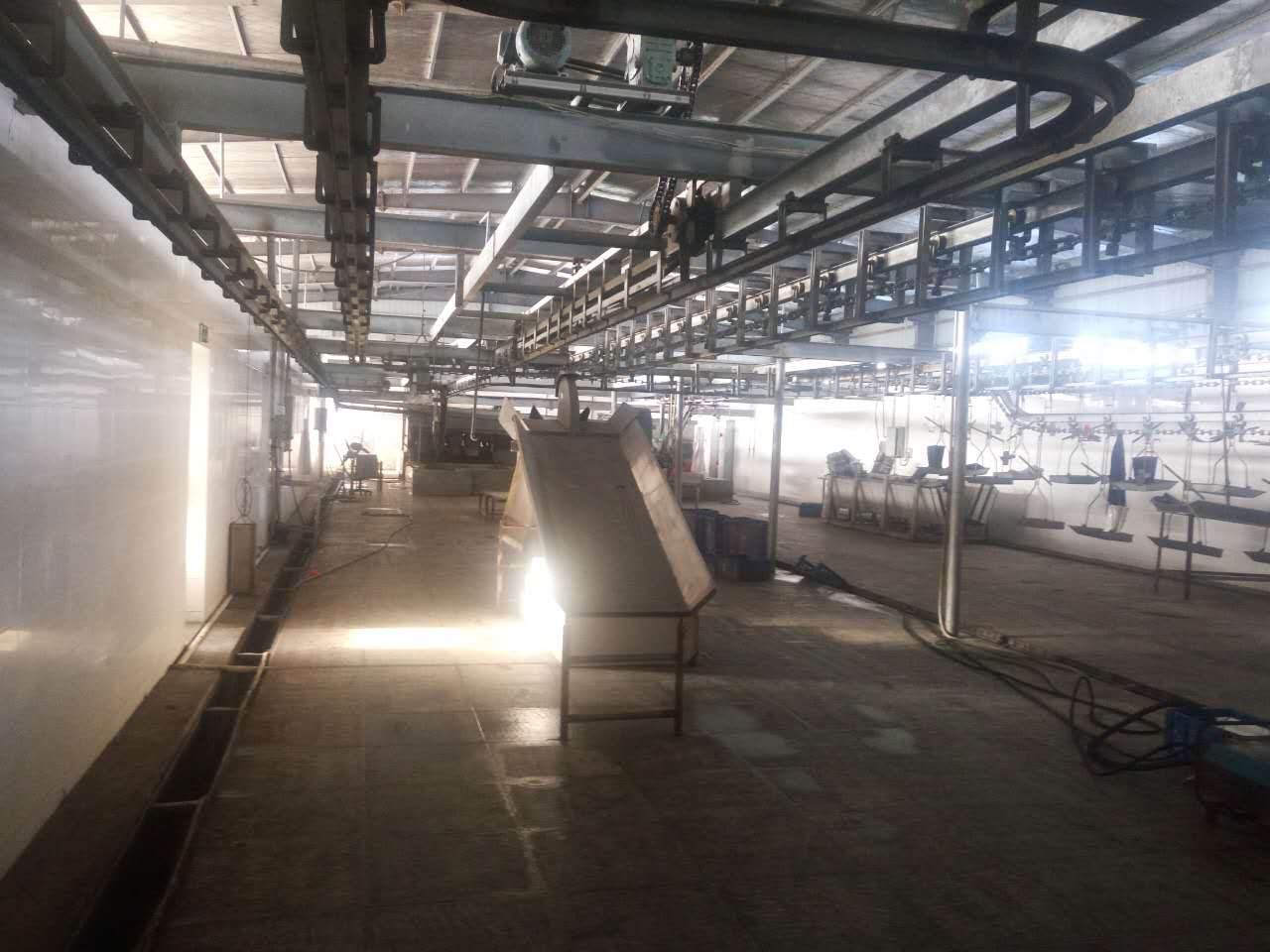 屠宰場使用電加熱蒸汽發(fā)生器消毒生產(chǎn)樣樣不落下