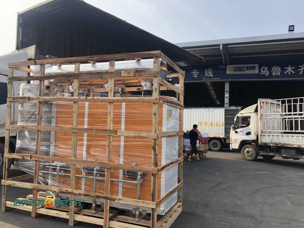 河北0.3T低氮燃?xì)庹羝l(fā)生器到達(dá)物流站點(diǎn)準(zhǔn)備啟程終點(diǎn)站，河北